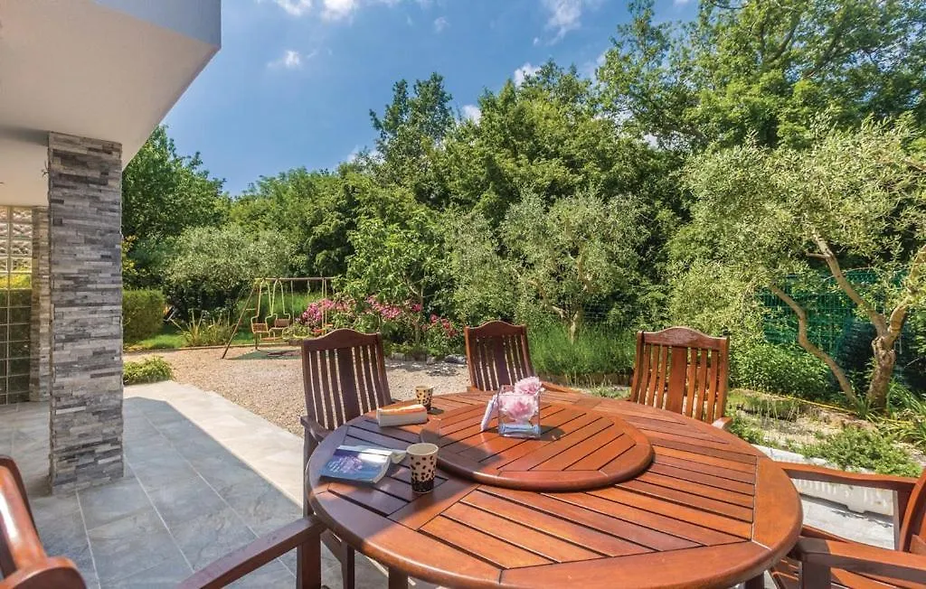 Molnar Resort Apartment Sergej Brzac 0*,